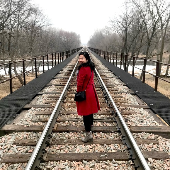 Meet your Posher, Therese - Picture 2 of 2